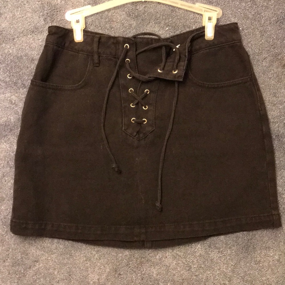 Black jean skirt from pacsun